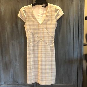 Express plaid dress. Size XXS. Black white and yellow plaid.